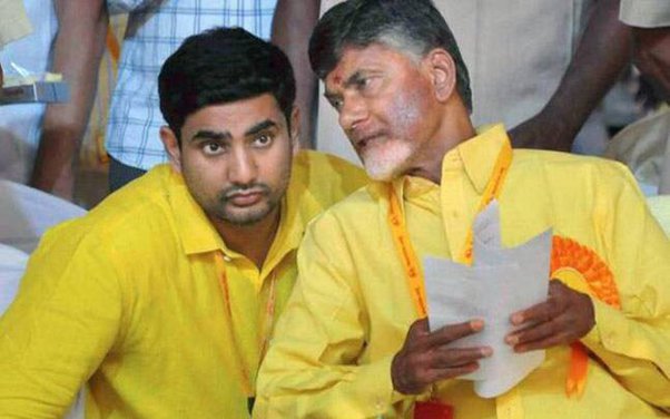 CID booked case against TD chief N. Chandrababu Naidu for alleged 'fake' campaign on Land Titling Act, including his son Nara Lokesh.

#feedmile #ChandrababuNaidu #TDP #Naralokesh #CID #fakeCampaign