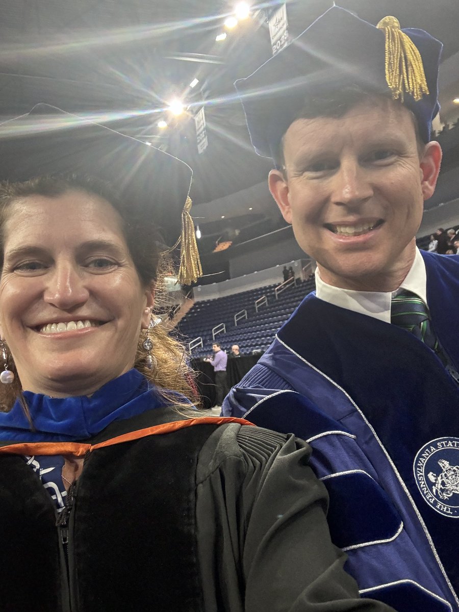 EricaSmithwick's tweet image. The best time of the year!  Congrats to the newest @psugeography @PSUEMS grads!  So proud of your hard work and perseverance, Ryan Baxter and Tim Tallmadge!