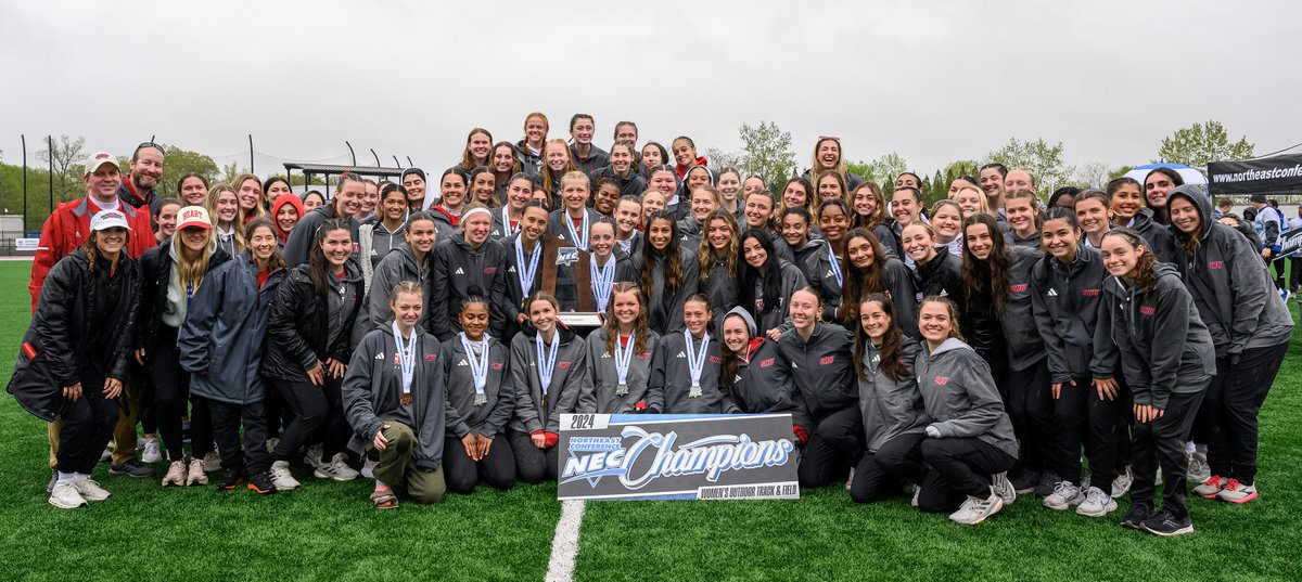 🚨𝙋𝙄𝙊𝙉𝙀𝙀𝙍 𝙋𝙊𝙒𝙀𝙍!❤️

<a href="/shu_tfxc/">Sacred Heart Track & Field/XC</a> uses lead heading into day 2️⃣ to propel themselves to the 2️⃣0️⃣2️⃣4️⃣ #NECTrack Women's title‼️
