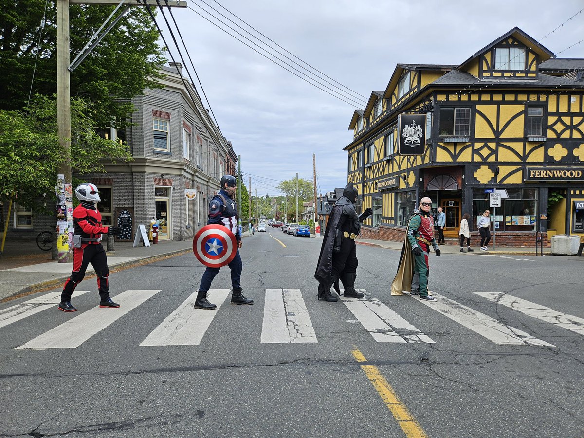 It's been a busy weekend! 😅 

First, we joined up with <a href="/VicPlacemaking/">Victoria Placemaking</a> for a #LFL Superhero Adventure, handing out comics for #FreeComicBookDay. Shout out to Legends Comics and Curious Comics for their support. Show them some love, #yyj! #supportlocal