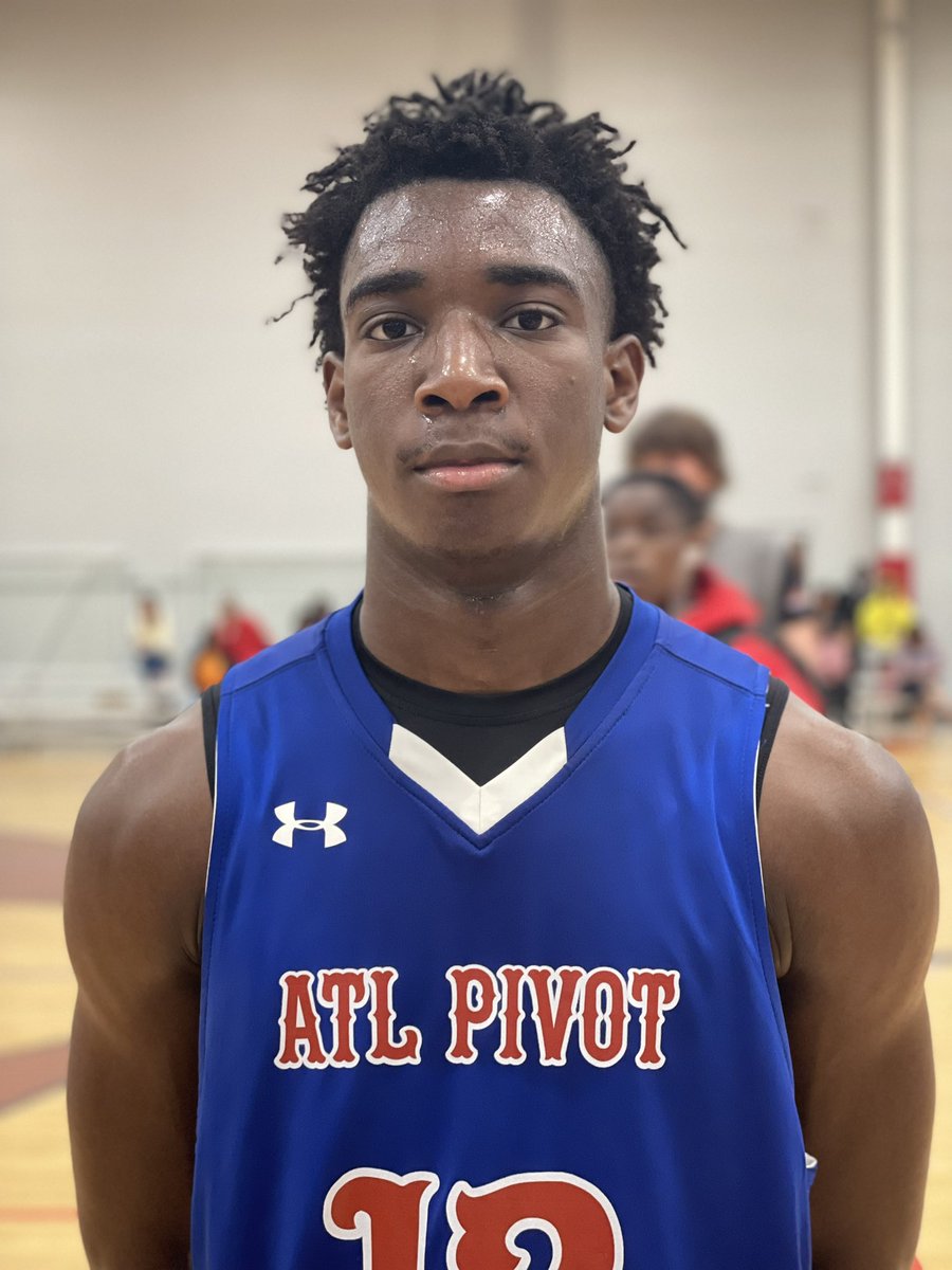 Proven_Prospect's tweet photo. Sunday standouts from On the Radar’s Carolina Classic:

Huey Blalock
Adonis Brown
Anderson Carey
Kaden Coney 
Ford DeShazo
Zayden Edwards 
Kenan Grady 
Aiden Henrie 
Rob Johnson
Zay Howard 
Jaron LeMelle
TJ Lewis 
Tyler Stephens 
Kam Stone
Dontavious Stringfield https://t.co/aUUzpNANlO