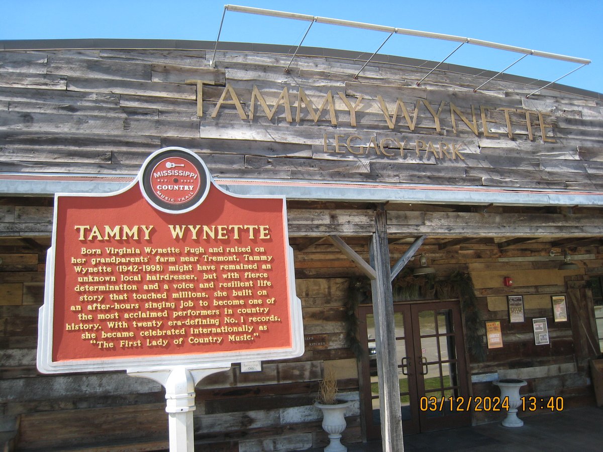 #HappyHeavenlyBirthday to #TammyWynette The #FirstLadyOfCountryMusic would have been 82 today. In March we finally got to visit the #TammyWynetteLegacyCenter , Tammy's birthplace, & the #RedBayMuseum #TremontMississippi #RedBayAlabama Happy #CincoDeTammy !