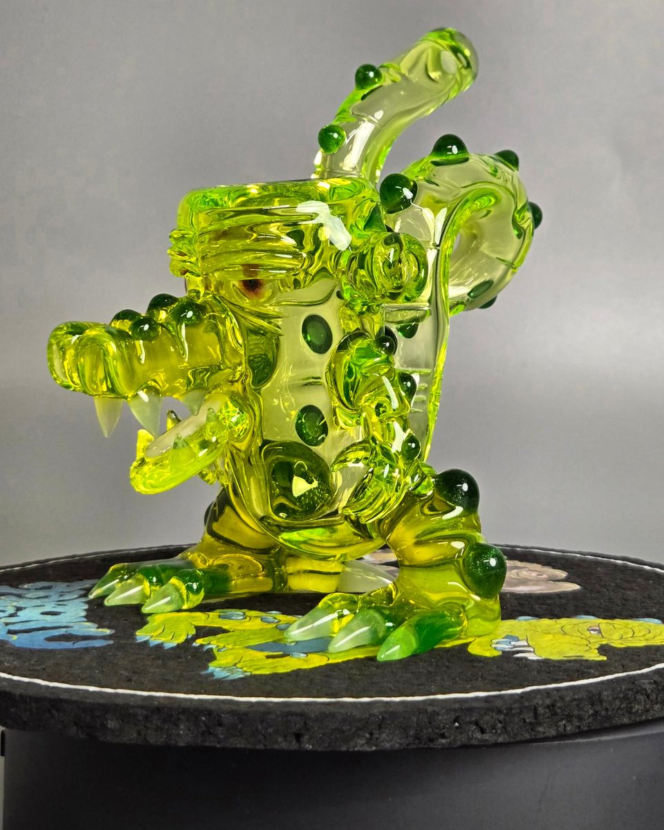 AaronUGlass's tweet image. UV Ion &amp;amp; Greenstardust Gator Sherlock. Available! Much love thanks for looking!