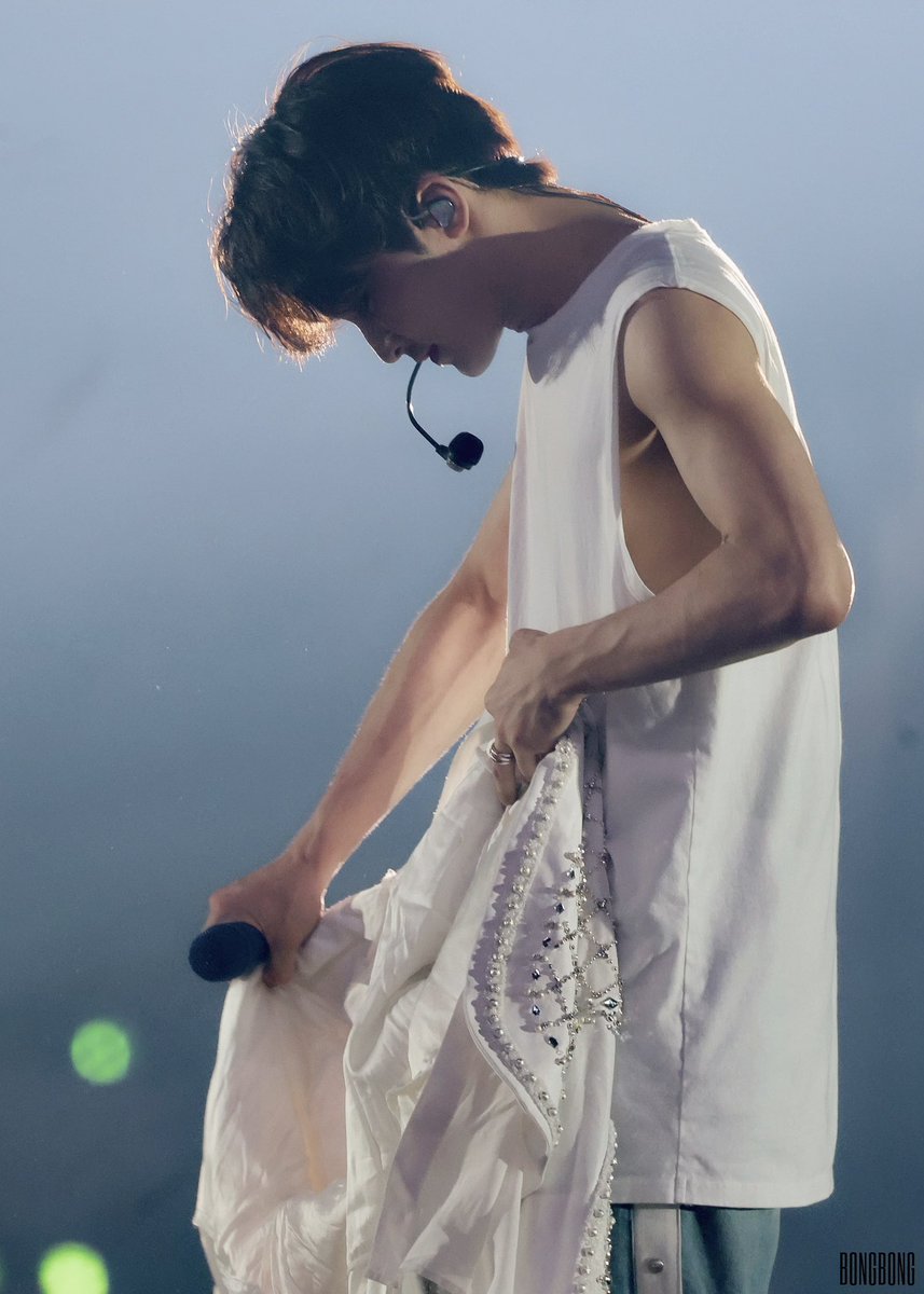 240504 막콘

💪

 #마크 #MARK
#NCT #NCTDREAM 
#THEDREAMSHOW3