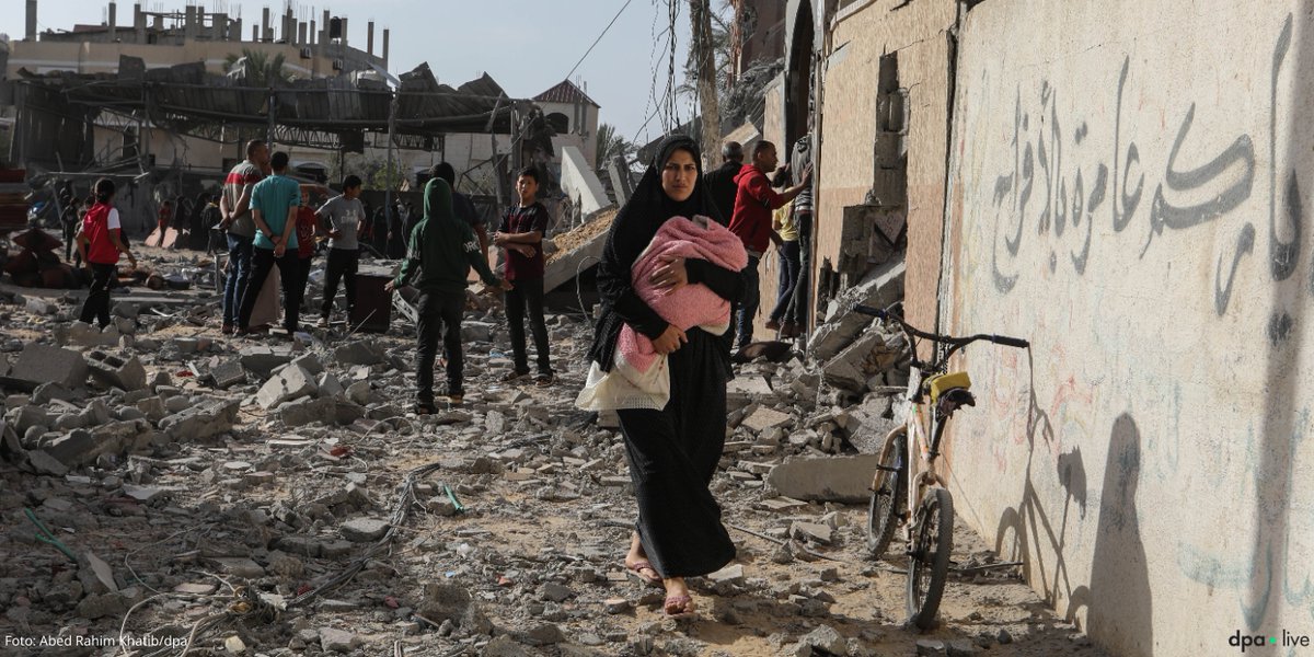 🔴 LIVEBLOG +++ Israel beginnt vor Militäreinsatz mit Evakuierung von Rafah + + + Das Wichtigste zum #Krieg in #Nahost 📷 mopo.de/news/politik-w… <a href="/dpa/">dpa</a> via <a href="/mopo/">Hamburger Morgenpost</a> 
Mehr anzeigen