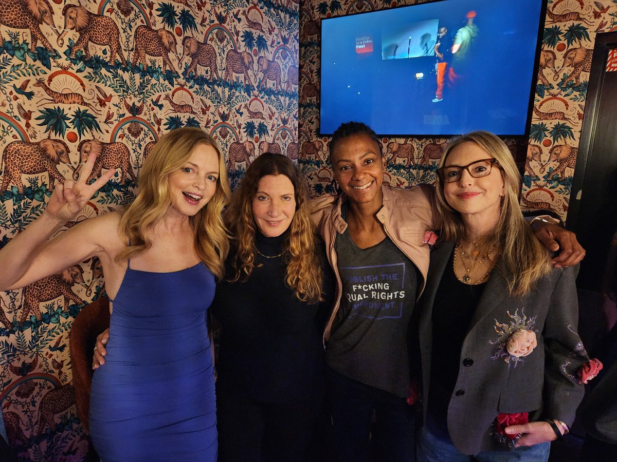 Zakiya Thomas ☂️ (@zakiyaera) on Twitter photo I LMFAO with <a href="/LisaAnnWalter/">Lisa Ann Walter</a> <a href="/temasall/">Tema Sall</a> <a href="/imheathergraham/">Heather Graham</a> <a href="/KatieCazorla/">Katie Cazorla</a> at @thekookaburrralounge for the ERA Coalition Forward. <a href="/ERACoalition/">ERA Coalition</a> I LMFAO with <a href="/LisaAnnWalter/">Lisa Ann Walter</a> <a href="/temasall/">Tema Sall</a> <a href="/imheathergraham/">Heather Graham</a> <a href="/KatieCazorla/">Katie Cazorla</a> at @thekookaburrralounge for the ERA Coalition Forward. <a href="/ERACoalition/">ERA Coalition</a>