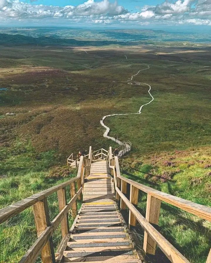 Cuilcagh Boardwalk Trail, Ireland 💚💚💚💚