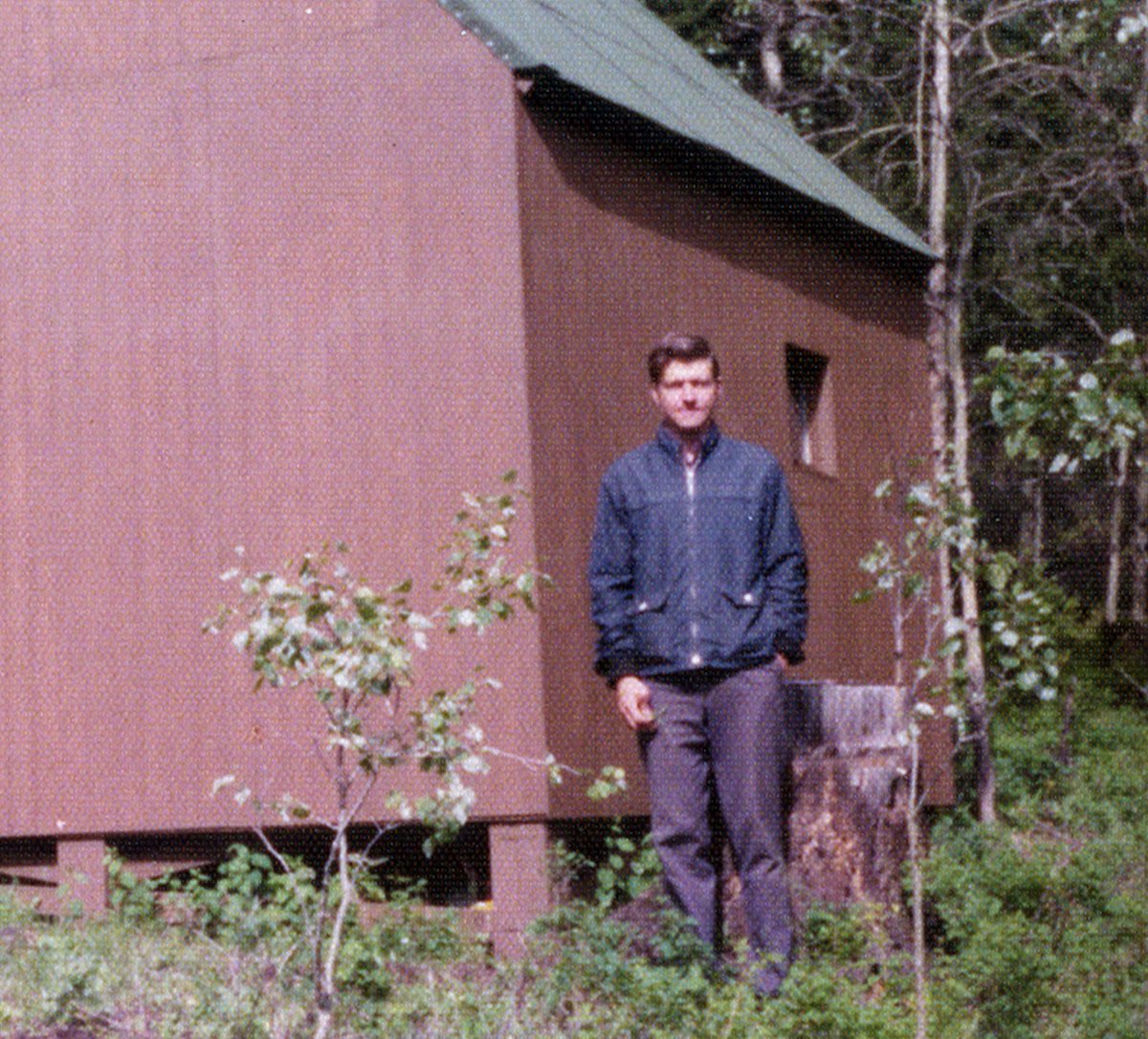 A sleep over with @TuckerCarlson in the Unabomber cabin