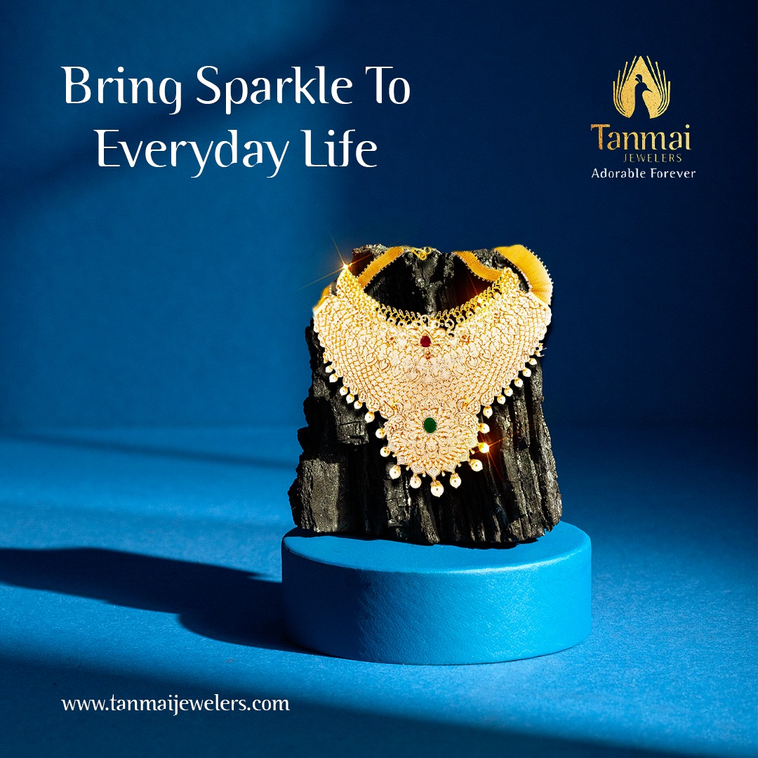 Elevate your everyday style with a touch of sparkle ✨ Add some professional flair to your wardrobe with a choker.

Visit Us: 608 S Valley Ranch Pkwy S, Irving, TX 75063, USA

#tanmaijewelers  #everydayelegance #chokerlove #jewelryoftheday #accesorize #fashionaddict #stylein