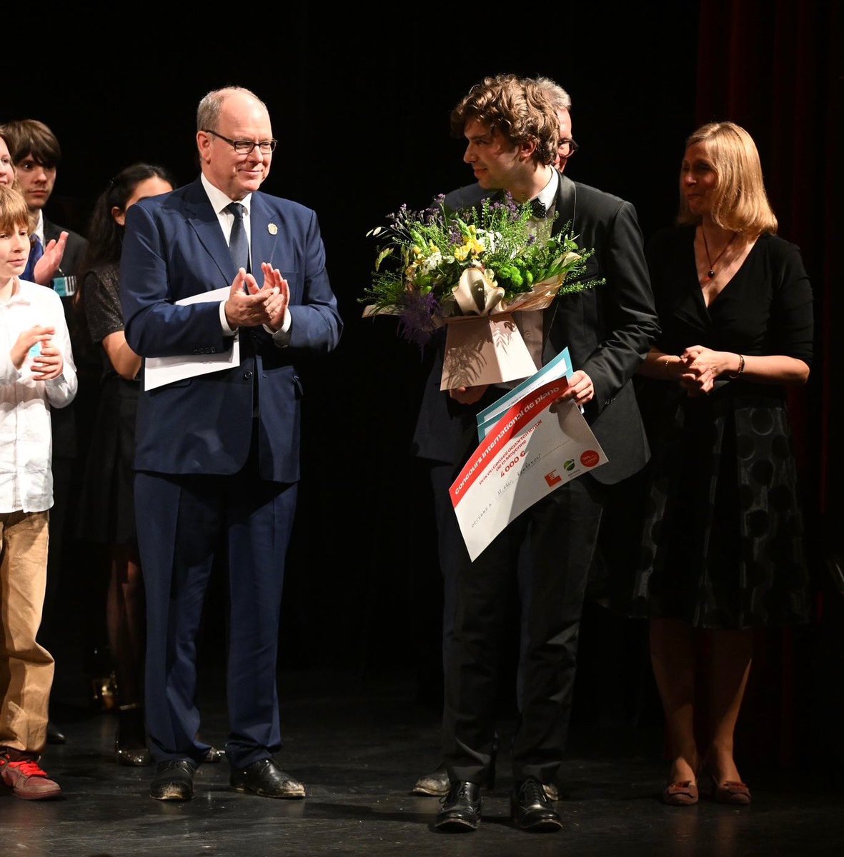 🎼 Félicitations à Mikhail Kambarov, lauréat du 14e Concours international de Piano (Prix du Département @lamayenne), également lauréat du prix du jeune public et su prix spécial Albert II de Monaco ! Bravo à l’ensemble des participants ! 📸 Axel Bastello / Palais Princier