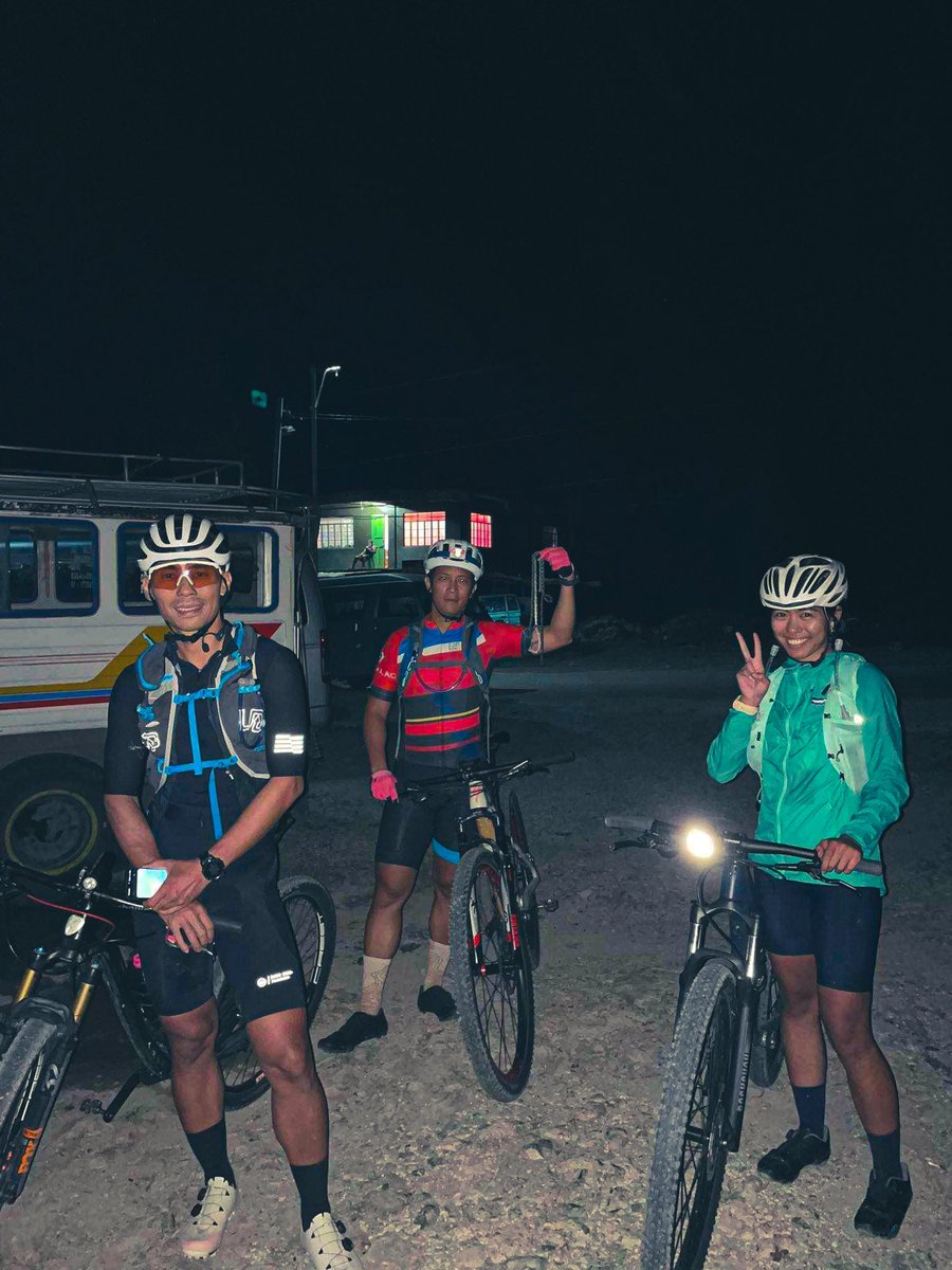 116 kms, 3,700 m of climbing, 14 hours. ⛰️🚴🏽‍♀️ Tough and beautiful route up north from Tagudin, Ilocos Sur, to Sagada, Mountain Province.