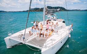 Live your dream on a #SailBreeze Sailing Adventure....    Welcome to Amazing ❤️ Thailand.......      

#sailbreeze #sailinglife #sailing #pattaya #thailand #learntosail #milebuilder #yachtcharter #poolparty #yachtparty #travelthailand #traveltiktok #visitthailand
