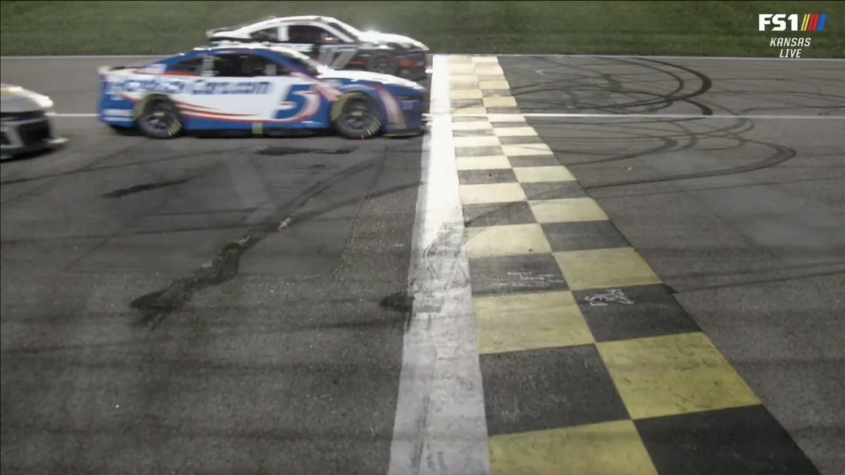 Official margin of victory: 0.001 seconds. CLOSEST IN #NASCAR HISTORY. WE JUST WITNESSED HISTORY!