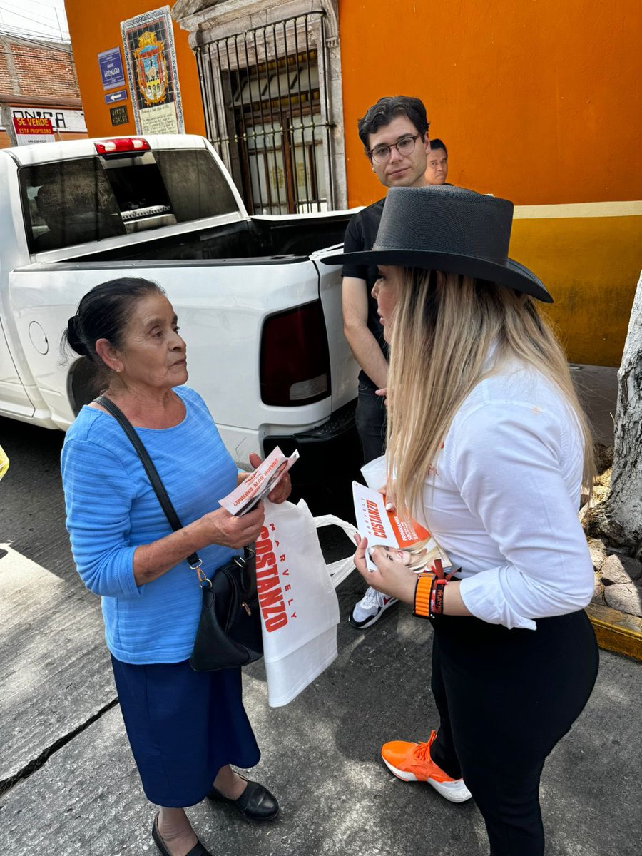 MarvelyCostanzo's tweet photo. Faltan 28 días para las elecciones más importantes y en el #TercerDistrito estamos listas y listos.
#MarvelyCostanzo #PotosinaMiAmor https://t.co/Qr76Ag3TiI