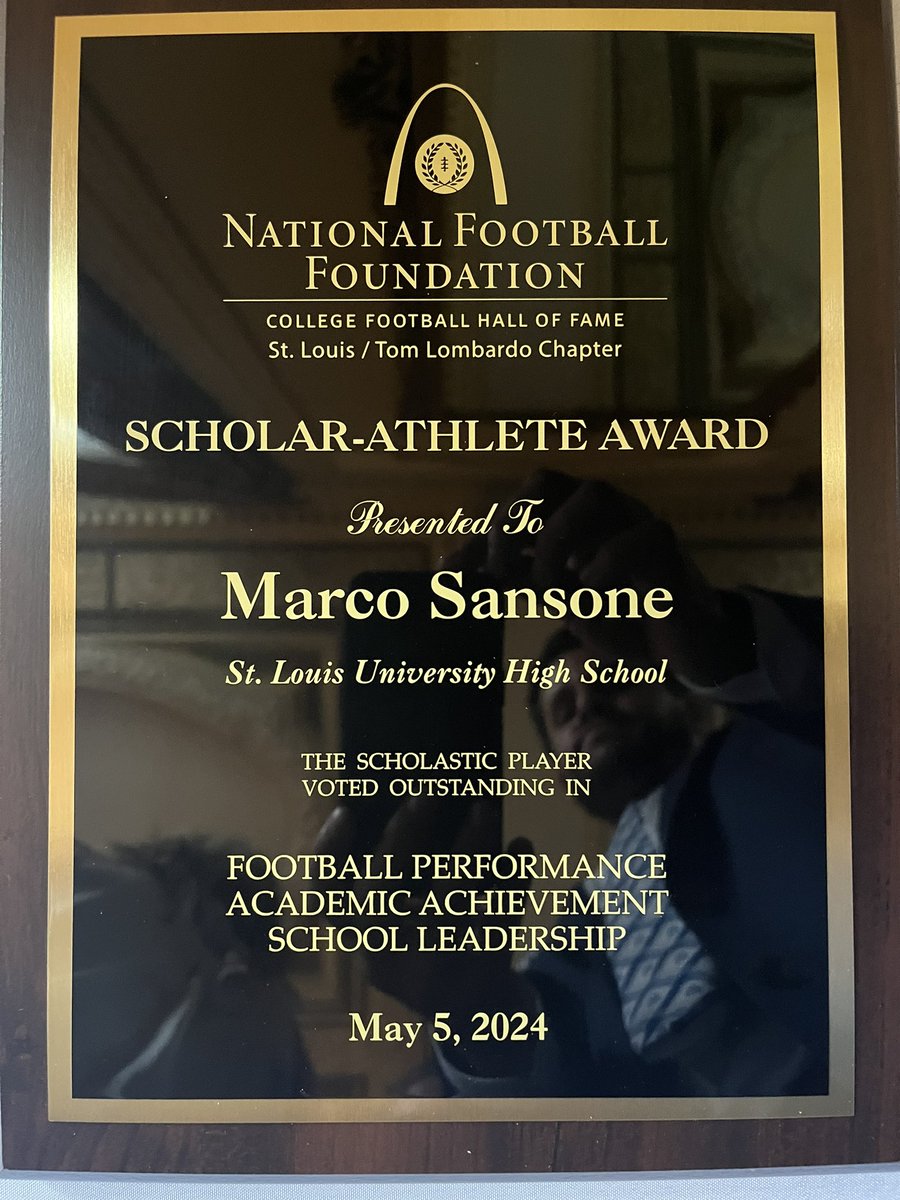 Great night at the @NFFStLouis Awards Banquet-congrats to @marcosansone_4 on being named an Elite 11 Scholar Athlete and to @jacobi_oliphant and @_Ryanwingo1 on being named to the BigRed Top 25. Grateful to all 3 of these young men for representing @SLUHfootball so well #SLUHmade