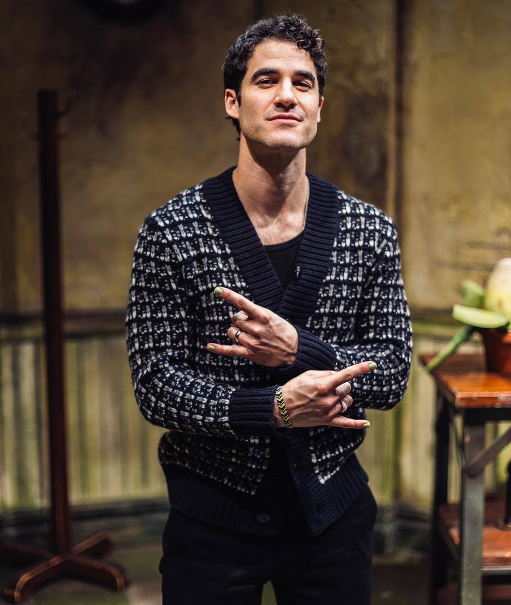 Darren Criss 4K (@4kcriss) on Twitter photo 
