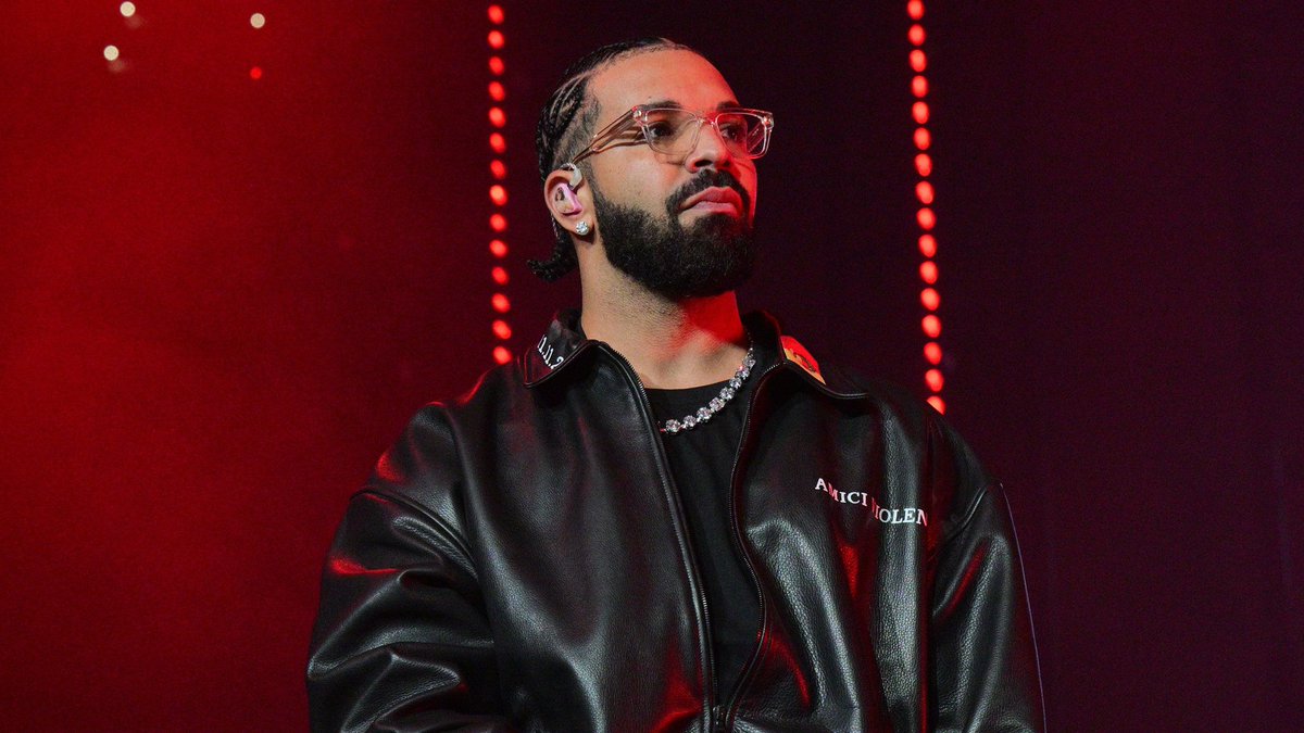 ShawnIsShady's tweet photo. After hearing drakes new diss 3 times now, and it’s really well made

BUT Kendrick is still in the lead though for a few reasons. 

-Drake sounds like he’s ready to bow out
-his lines of not being with underage girls is flawed since there’s footage and photos. 
-Drake got Huge points for the fake mole but the daughter angle was only a small part of Kendrick’s 4 disses 
-the mol*station bars were kind of odd