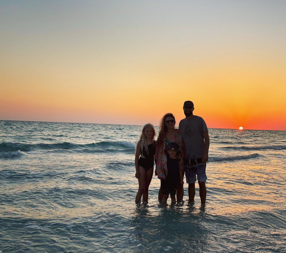 Take me back 🌅🏝️🐚  <a href="/SeaneyD4/">Sean Dreiling</a>