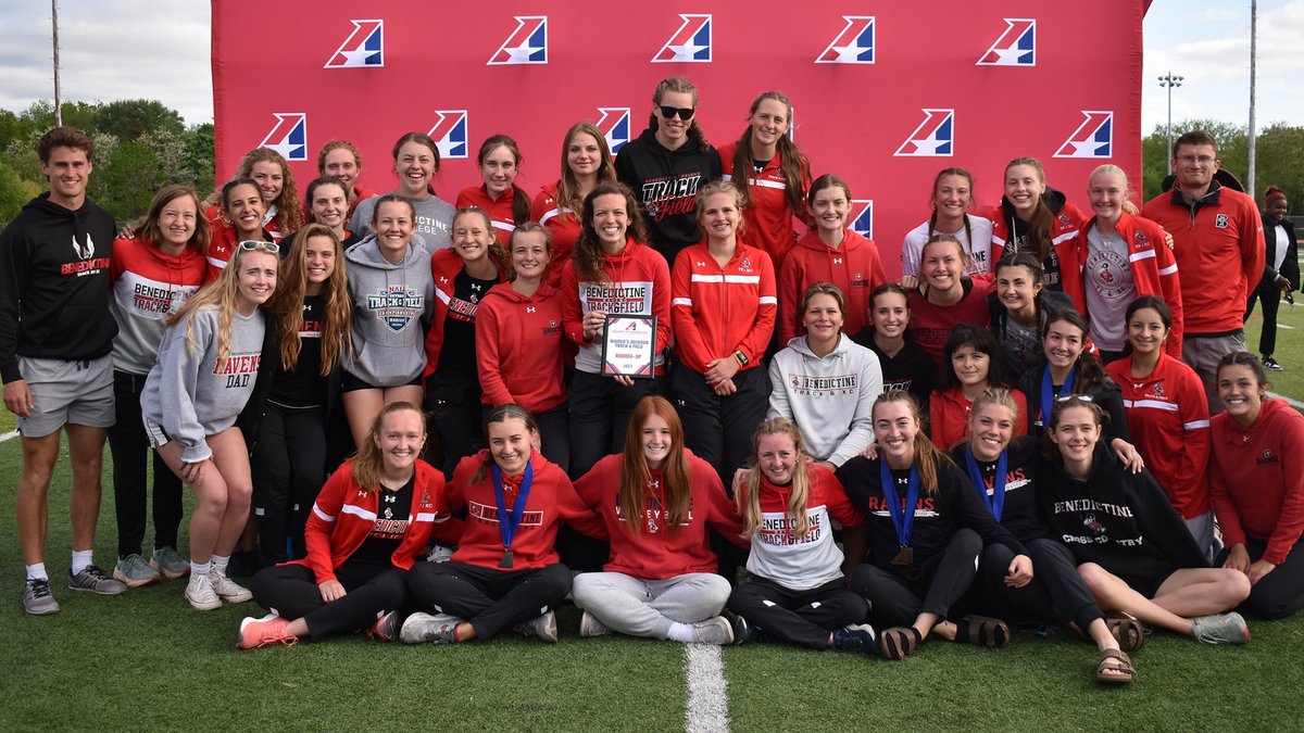 .@RavenTrackXC Women earn 26 All-Heart selections, take second place at annual Heart Outdoor Track ravenathletics.com/x/8gi77 #UnleashGreatness