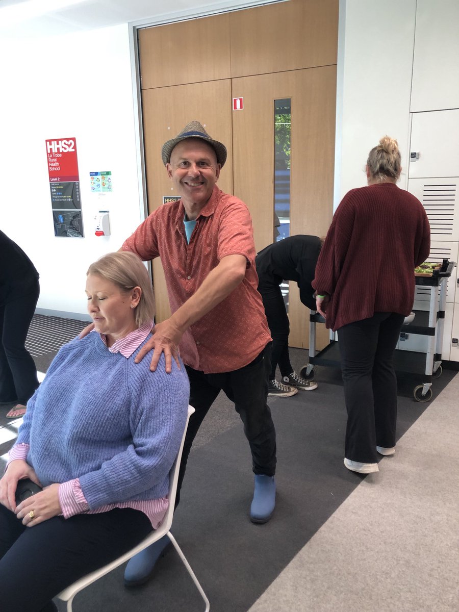 Free massages for all at our #internationalnursesday celebrations ⁦@LaTrobeRHS⁩