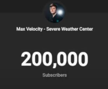 We've officially reached 200,000 subscribers on YouTube 😳 Never in my life would I expect to be at this point. Pure insanity. Thank you all so much for your support, I appreciate each and every one of you! <3