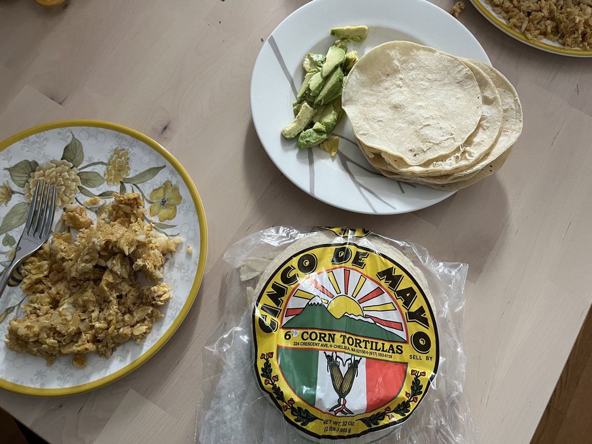 El cinco de mayo calls for…Cinco de Mayo tortillas, what else? #LocalTortillas #MoreForYourDollar