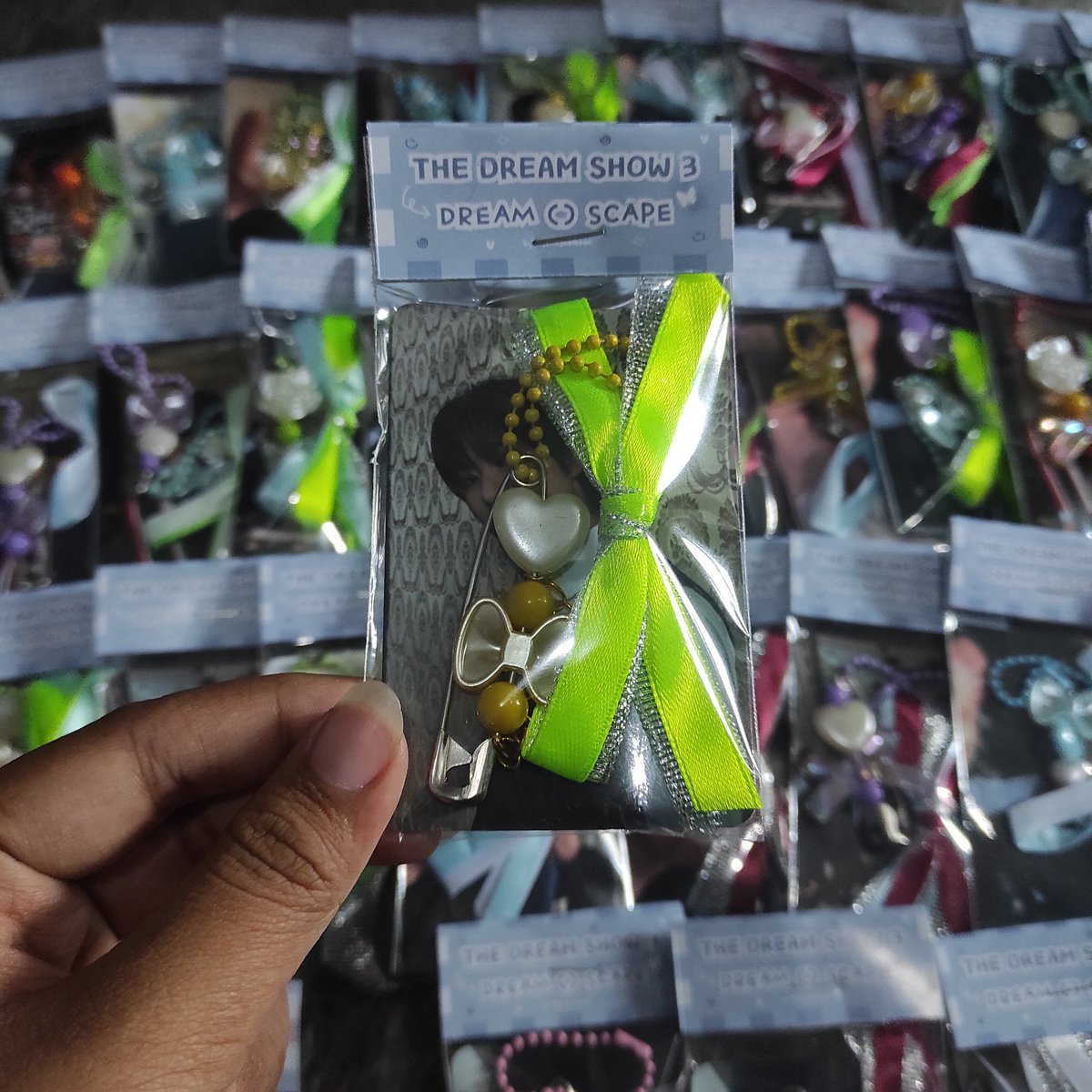 jenojaemean's tweet photo. 🎀 Freebies for TDS 3 in Jakarta 🎀
by @jenojaemean PT 2

haiii aku mau bagi bagiin freebies selain yang kemarin nih buat dreamzen di tds 3 in Jakarta 🤩 temuin aku ya!! ✨

🖇 qty 50++

💚 HELP RT LIKE 💚 https://t.co/wQLkiC3sc9