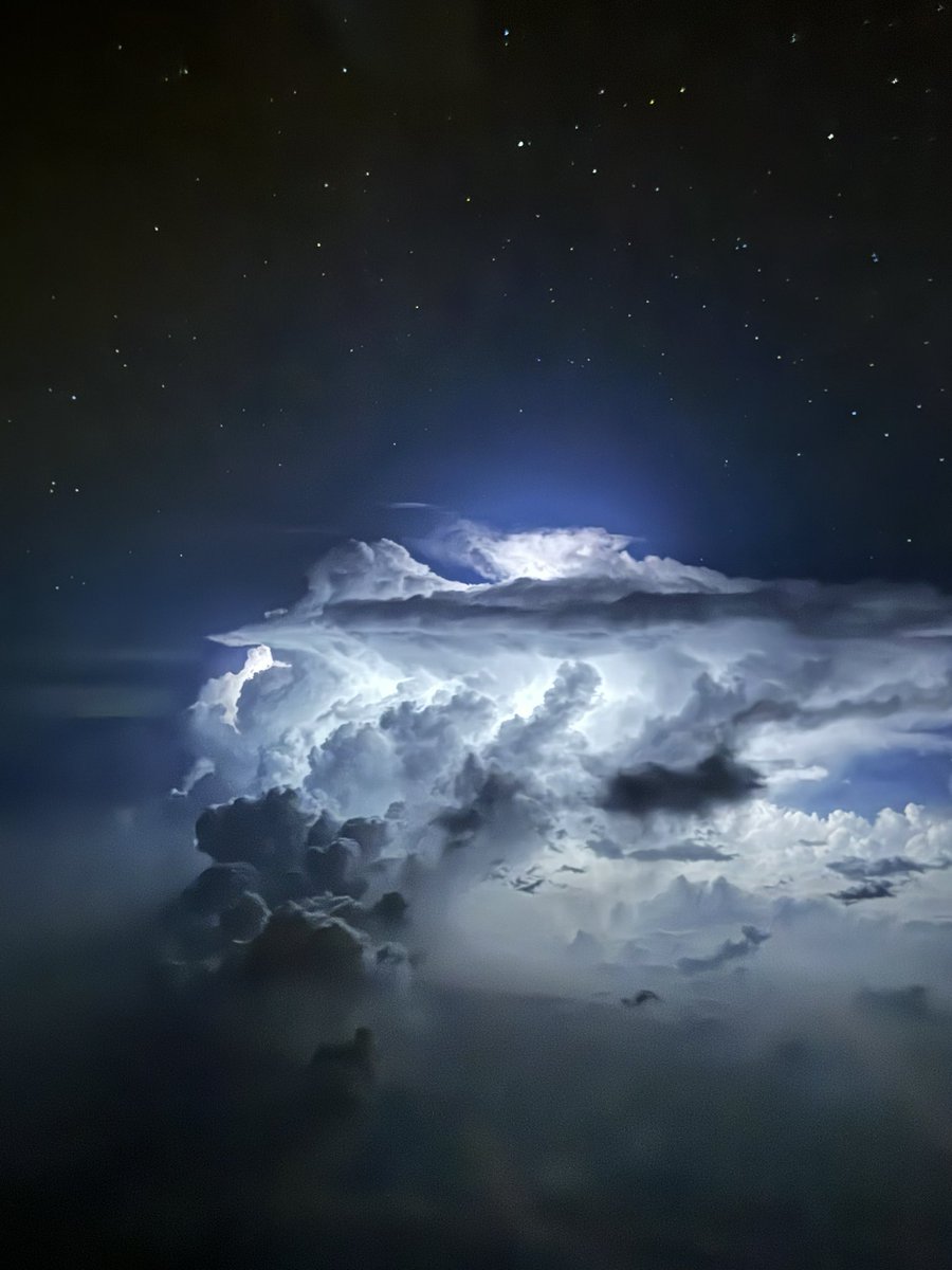 Some incredible views on the way back home. As we Crossed into to the Bay of Bengal we were welcomed by some mind blowing storms, leading to a deviation of nearly 100 miles. Disclaimer: None of these pictures were taken from the flight deck. #iLoveMyJob