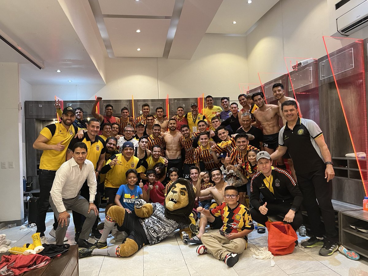 El  enorme 🖤 de 🦁 de esta manada es lo que nos tiene aquí. ¡A RUGIR POR EL CAMPEONATO! 

Por Amor… #AmorEsLeones 🫶🇧🇪