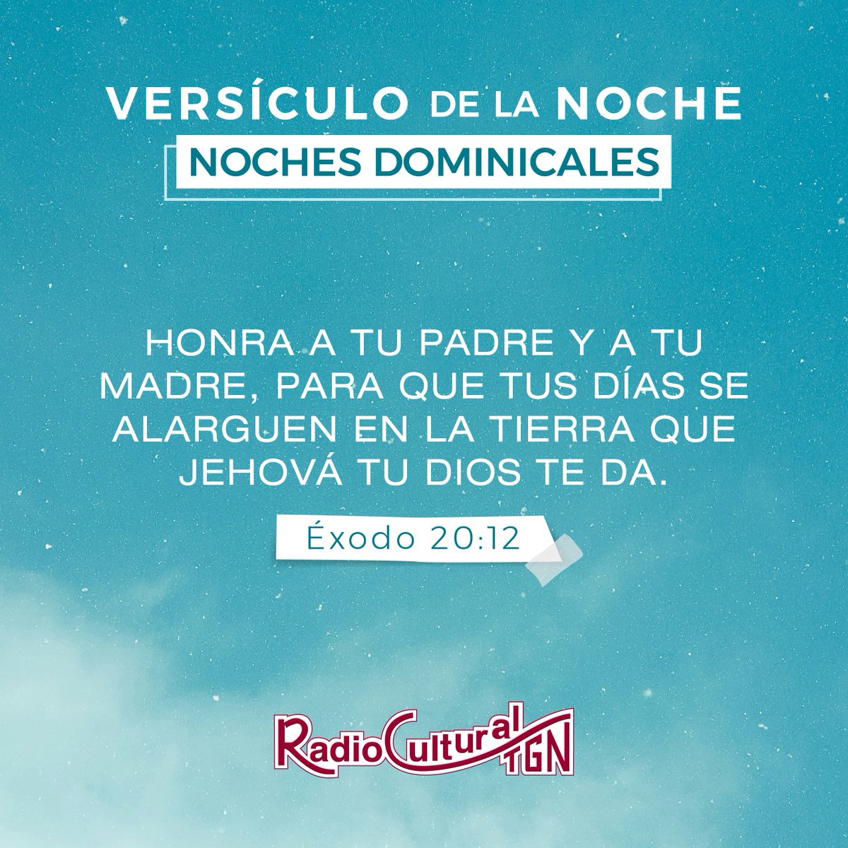 RadioCultural's tweet photo. 📖 El versículo de la noche en #NochesDominicales:

"Honra a tu padre y a tu madre, para que tus días se alarguen en la tierra que Jehová tu Dios te da." Éxodo 20:12 https://t.co/1UwkeLqr4g