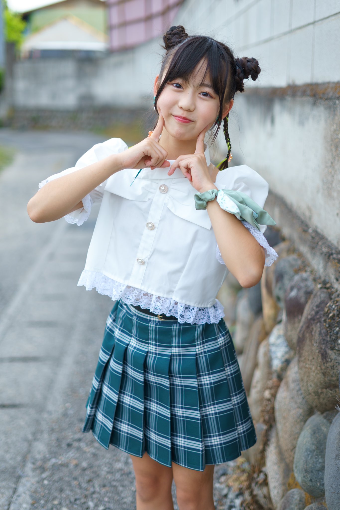 白鳥かなえ① GmPDZNvbYAAFsGA.jpg