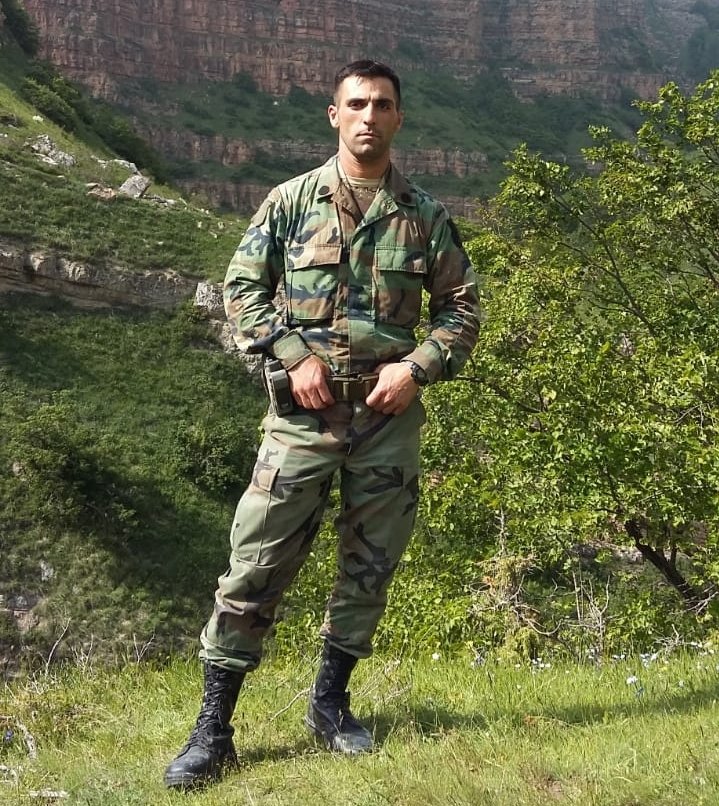 Rahibsmayilov41's tweet photo. 🇦🇿Şəhid kiçik gizir Ramil Musayev. 
Ruhun şad olsun #Şəhidim https://t.co/iAg2hx42X3