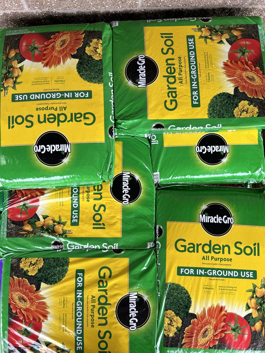 Hey MUK, GARDEN SOIL SALE!! 4 bags for $10.00!!
🤯🤯 Let’s get ready to GARDEN!! 🪴 🌱🪻🪴🫛
Love you MUK ❤️❤️
.
.
#garden #gardening #dirt #dirtcheap #plants #spring #plant #outside #sale #savings #shopsmall #shoplocal #worklocal #locallyowned #muk #mukilteo #mukilteowa...
