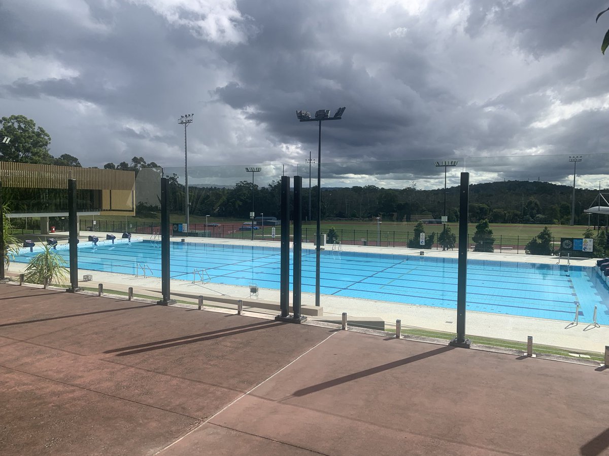 Unfortunately, I didn’t see any practice sessions happening at the Griffith University pool.