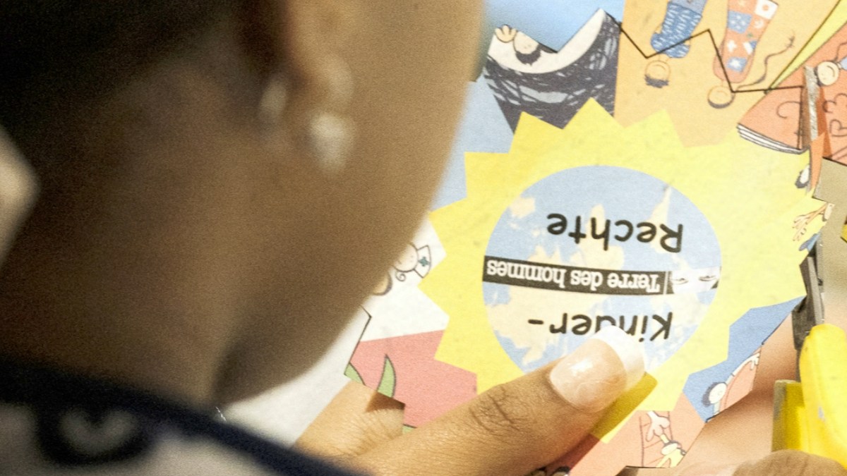 KantonSolothurn's tweet photo. Vom 20. – 23. November 2024 finden die 4. Kinder- und  Jugendtage #KantonSolothurn statt. Dieses Jahr liegt der Fokus auf «Digitale Räume und Kinderrechte». Zum Abschluss wird der Jugendpreis «Ausgezeichnet!» vergeben. Mehr dazu ➡️ https://t.co/mRL5zTObRI

#kinderjugendtage2024 https://t.co/XojPJbiIYt