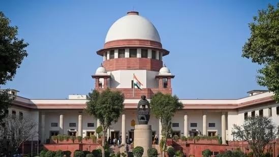 'Policy reigns supreme!' SC declines to intervene in Kerala HC ruling supporting state's decision to abolish mandatory one-year nurse training post-graduation. #PolicyMatters #HealthcareReform