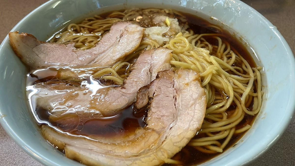 竹岡式の前菜だそーです🥹
ジライヤクオリティ👍
つけ麺が来るのになぁ😅
竹岡式旨いから食べちゃうよ⭕️