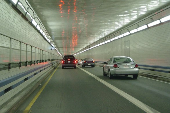 1994. Εγκαινιάζεται το τούνελ της Μάγχης