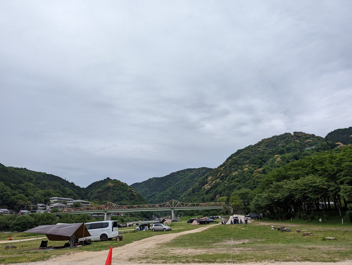 🎵🏕みんな帰った後のチョコザップ清掃🎪🎵
　　😅周りだけだけど😅

🏕😭ボチボチお家に向かいましょうかねぇ😭🎪
　　🎪😭帰りとうない😭🏕

😢グスンﾂ😭又直ぐに帰って来るよぉ😢
🥲🏡お家に行ってきますﾂ🏡🥲

🎵🙂‍↕️笠置キャンプ場よ今回もありがとうございましたﾂ🙂‍↕️🎵