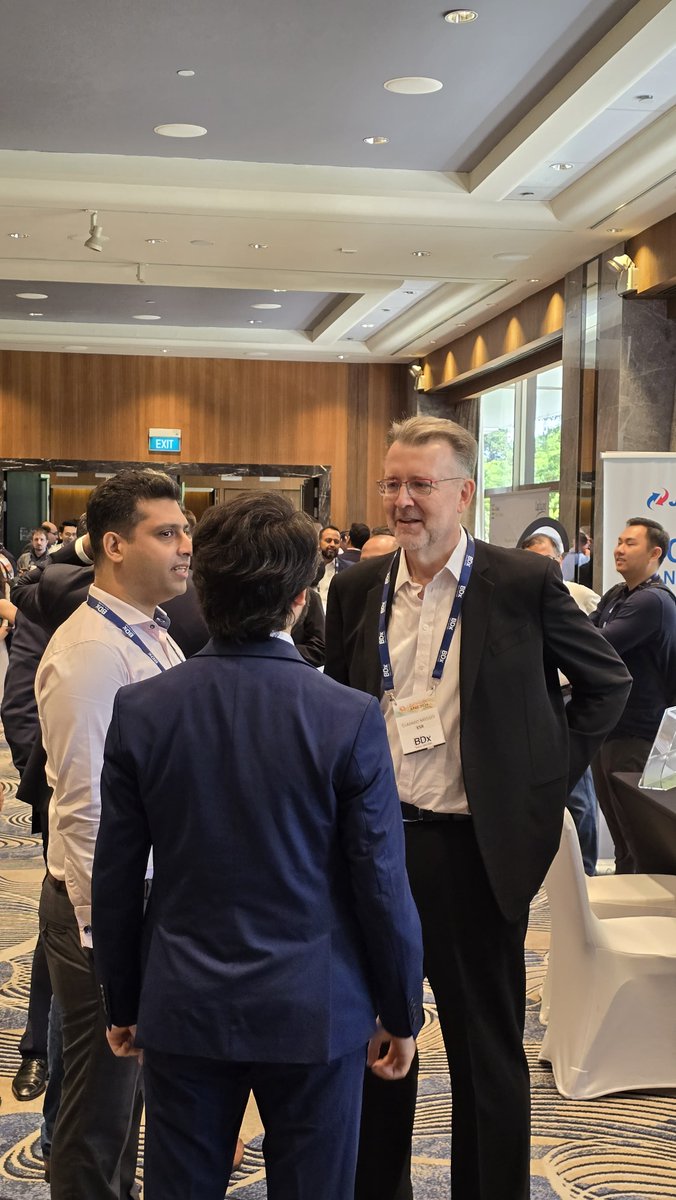 BroadGroup_Intl's tweet image. Our networking break ambience was charged with energy! 🔛 It was great to see our attendees connecting and fostering meaningful partnerships for the future!

Don't forget to grab your coffee from BDx Data Centers coffee station! ☕

#DatacloudAPAC #KeepingTheWorldConnected