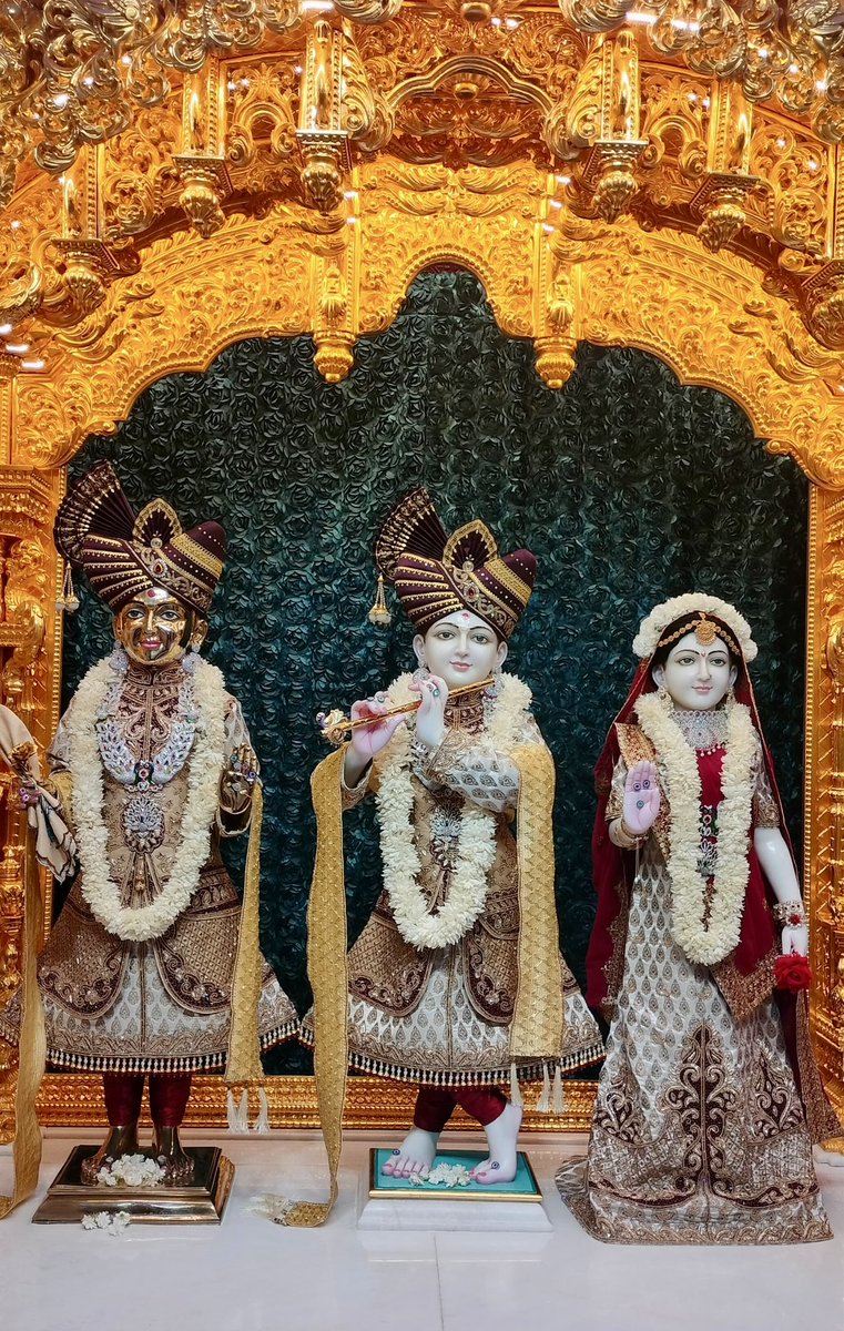 Have a blessed week😇
Jai Swaminarayan 🙏

(Nadiad mandir)