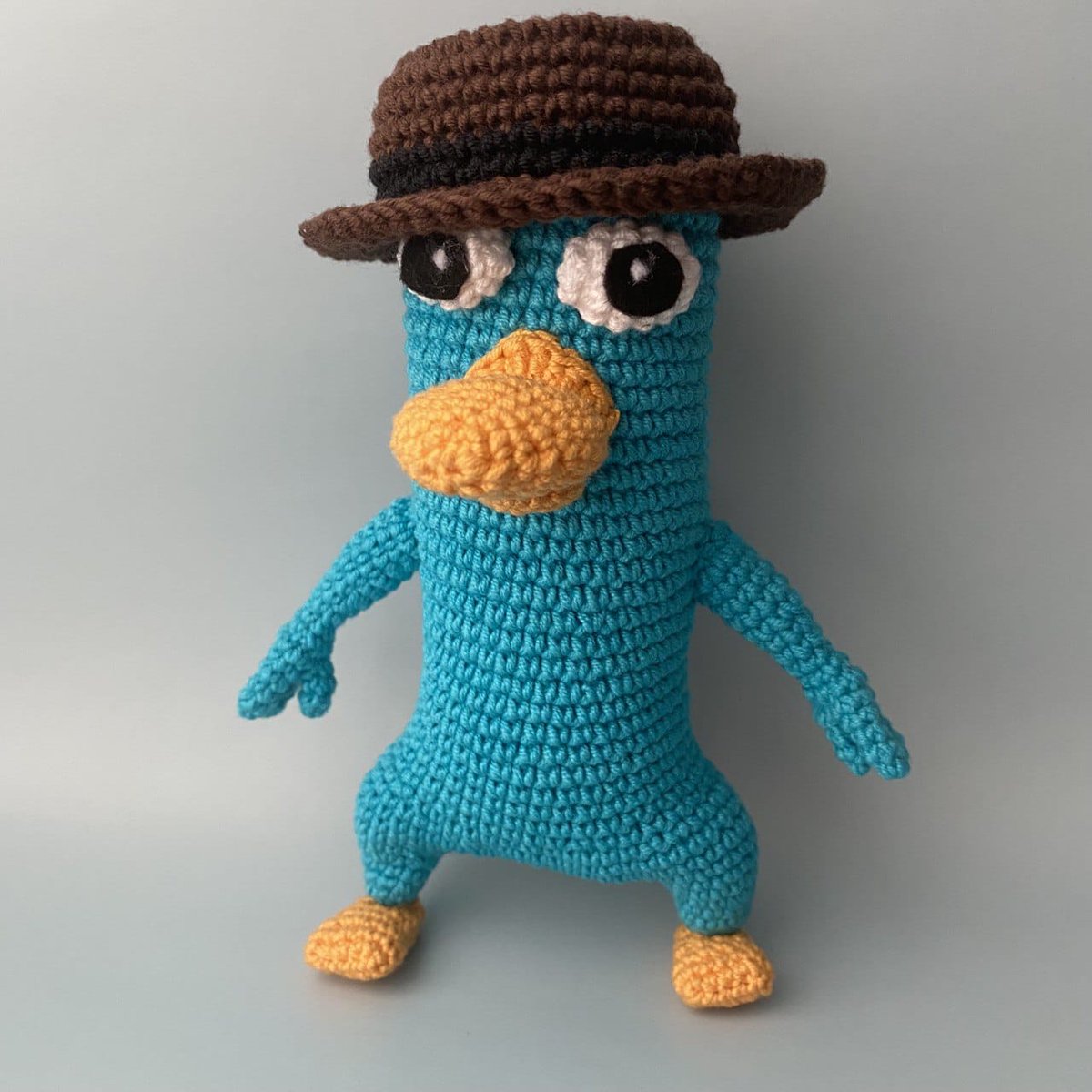 Perry the Platypus (Agent P) crochet pattern dailydoll.shop/shop/perry-the… #handmade #dailydollshop #crochettoy #crochetdoll #crochet #toys #doll #diygift #christmas #amigurumi #diy #amigurumitoy #knitting #birthdaygift #knittingtoys #knittingdolls #plushtoys #giftideas #homedecor