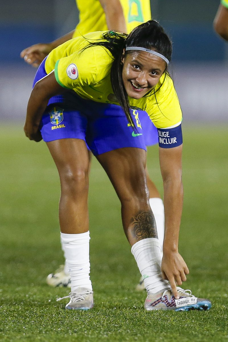 Vitória em imagens! 🔰📸

As fotos do triunfo da @SelecaoFeminina sobre o #Peru por 2-0 pela última rodada da Fase Final da CONMEBOL #Sub20fem! 🇧🇷⭐

#AcrediteSempre