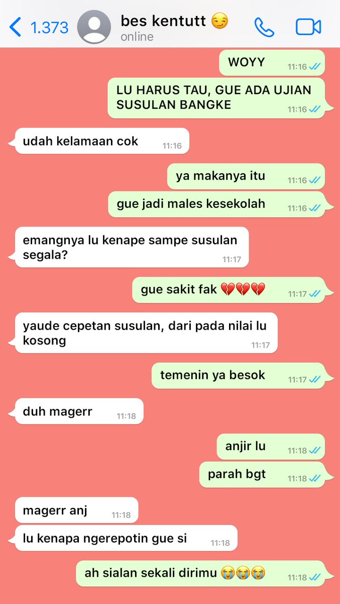 perbedaan ketika chattan sama pacar dan bestie

pacar                               bestai 🤝