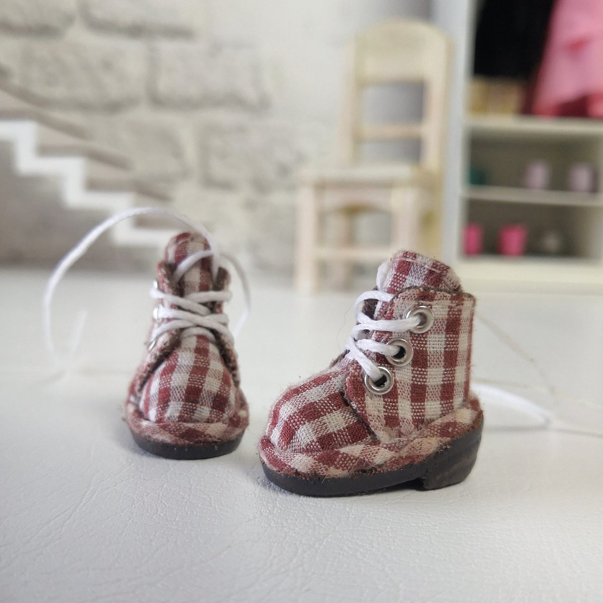 Shoes for Blythe doll dailydoll.shop/shop/shoes-for… #dailydollshop #blythe #dailydoll #blythedoll #homedecor #blytheclothes #blythelove #toys #dolls #valentinesgift #artdoll #ooak #christmasgifts #customblythe #handmade #birthdaygift #originalblythe #dollaccessories #clothesdoll