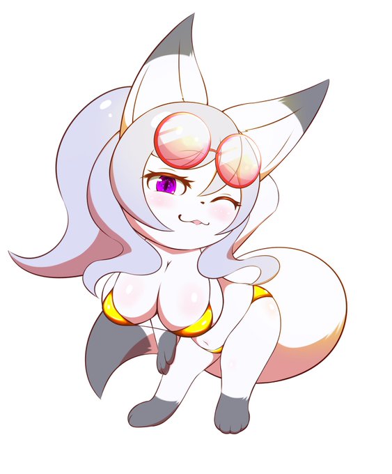 ゴールデンビキニなうちの子紫さん✨👙✨️

2枚目は黒ビキニ差分 