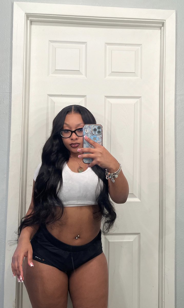 xeel__'s tweet image. 🤓🤓