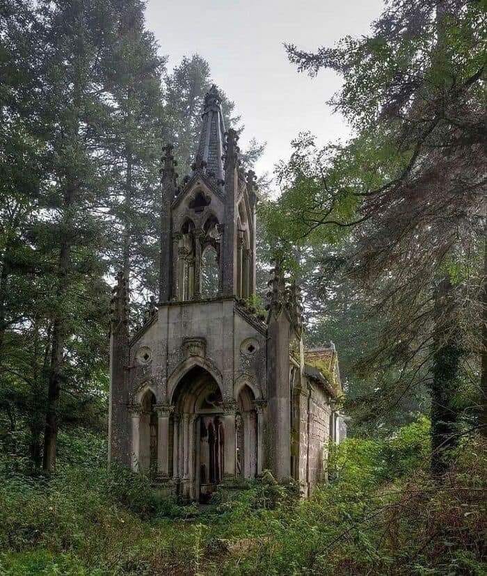 burial chapel near Rouen