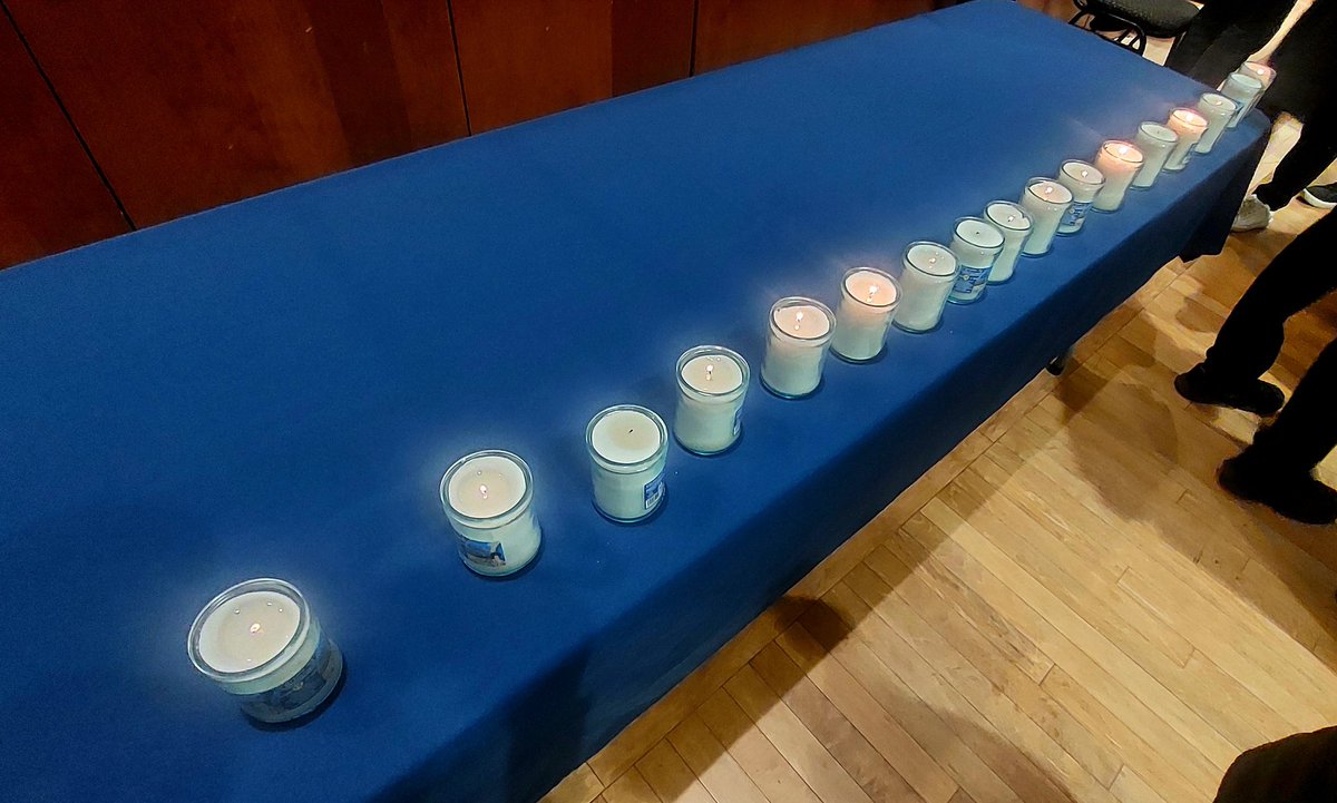 Thank you @JCCVancouver, @theVHEC, and @templesholomca for a very moving #YomHaShoah commemoration tonight. I'm very fortunate that my grandmother, a child survivor of the #Holocaust, is still able to recount her story to the next generations.
