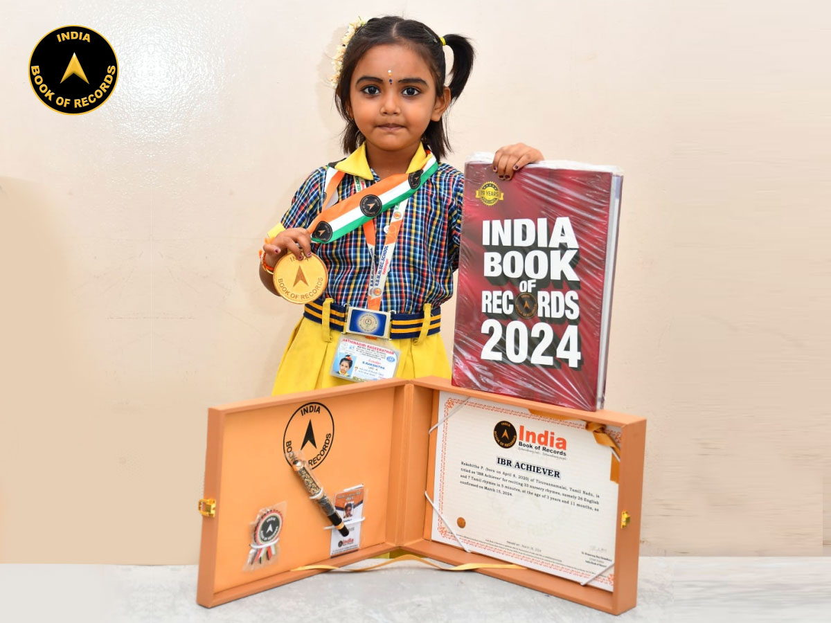Rakshitha P. of Tamil Nadu, is titled as ‘IBR Achiever’ for reciting 33 nursery rhymes, namely 26 English and 7 Tamil rhymes in 5 minutes, at the age of 3 years and 11 months.

#IndiaBookofRecords #RakshithaP #Records #English #RecordHolders

Read At: indiabookofrecords.in/rakshitha-p-ib…
